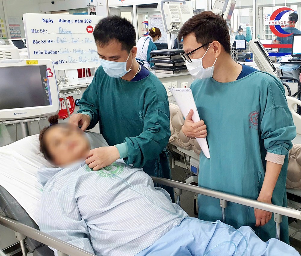Mù quáng tin lời truyền miệng uống nước kiềm, nước lọc chữa bệnh - ảnh 1