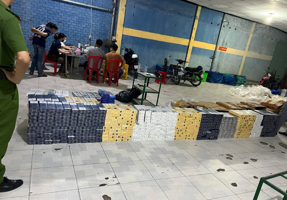 Tây Ninh: Phá đường dây nhập lậu gần 50.000 bao thuốc lá - ảnh 1