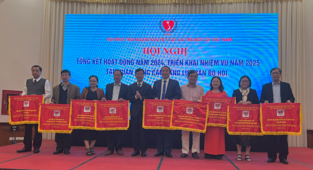 Phát động gây quỹ ủng hộ người khuyết tật và trẻ mồ côi - ảnh 2