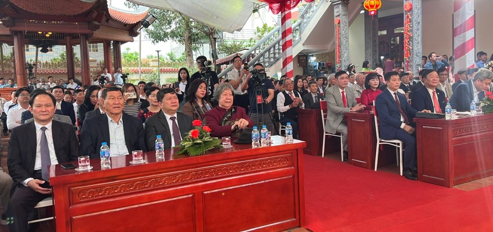 Nhà thờ họ Phạm Nguyễn xác lập Kỷ lục Độc bản Việt Nam - ảnh 3