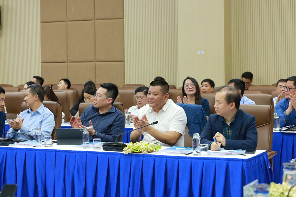 Phát huy vai trò của báo chí trong xây dựng người Hà Nội thanh lịch, văn minh - ảnh 2
