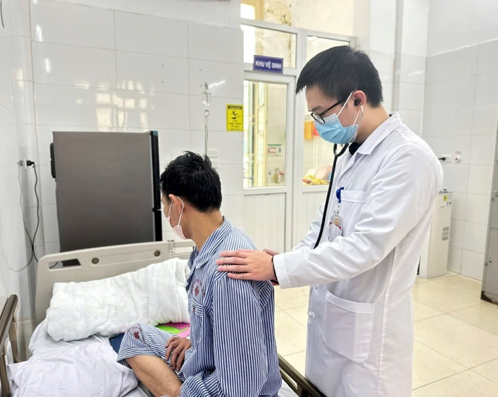 Thanh toán 100% mức hưởng BHYT vượt tuyến không làm “khó” phát triển y tế cơ sở - ảnh 1