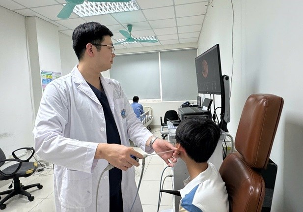 Cẩn trọng ký sinh trùng sống trong mũi trẻ vì tắm suối - ảnh 2