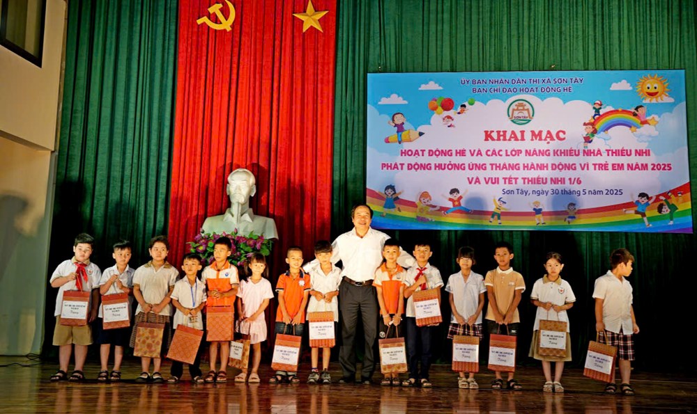 Hà Nội: Phát động Tháng hành động vì trẻ em và khai mạc hè 2025 - ảnh 2