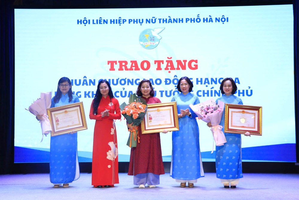Hội LHPN Hà Nội tiếp tục đổi mới với mô hình cơ quan chuyên trách trực thuộc MTTQ - ảnh 2