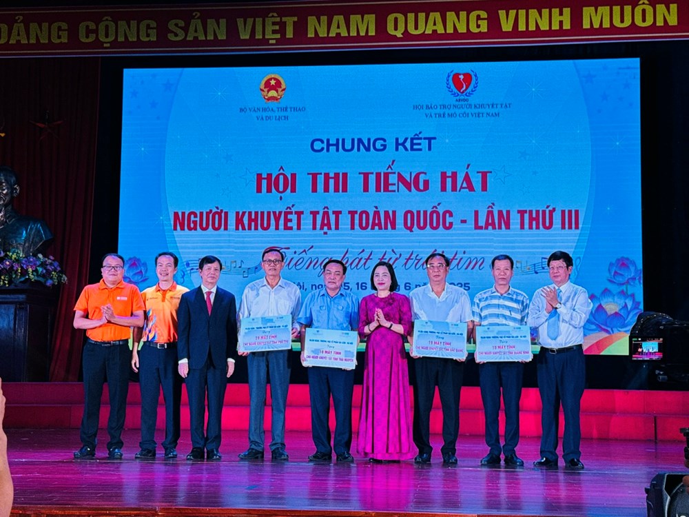 Bắc Giang đoạt Huy chương Vàng Hội thi Tiếng hát người khuyết tật năm 2025 - ảnh 1