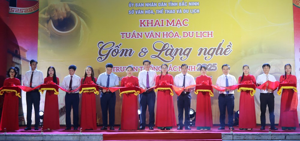 Khai mạc Tuần Văn hoá, du lịch Bắc Ninh - năm 2025 - ảnh 1