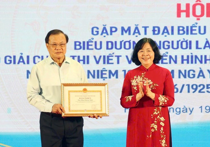 Báo chí góp phần xây dựng Thủ đô “Văn hiến - Văn minh - Hiện đại“ - ảnh 3