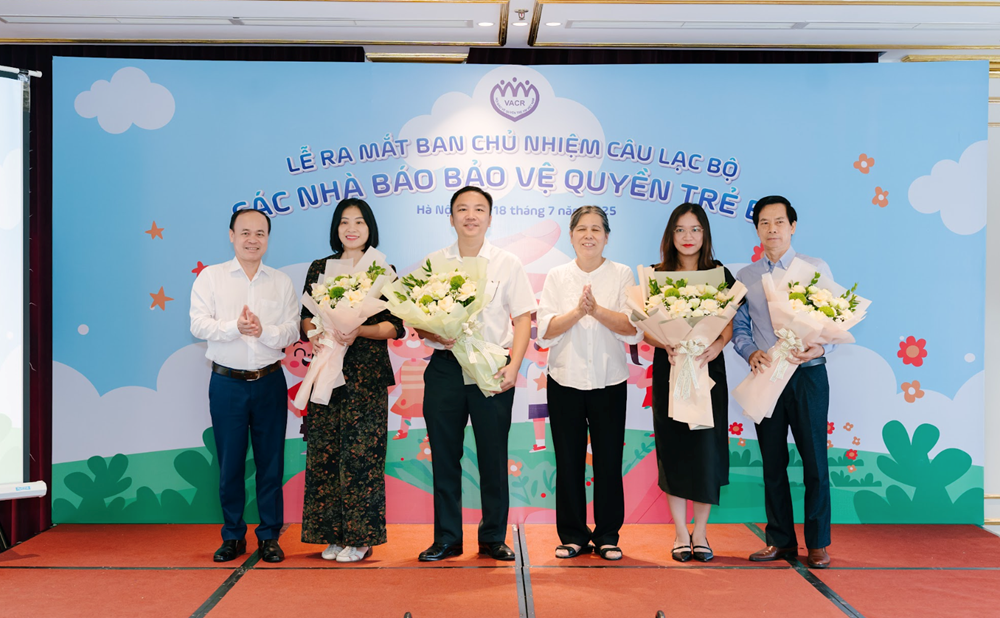 Ra mắt Ban Chủ nhiệm Câu lạc bộ Các nhà báo bảo vệ quyền trẻ em - ảnh 2