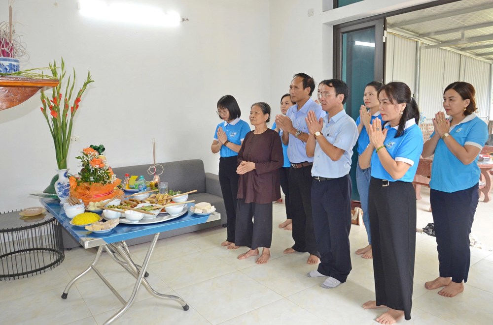 Hà Nội tổ chức nhiều hoạt động tri ân người có công - ảnh 3