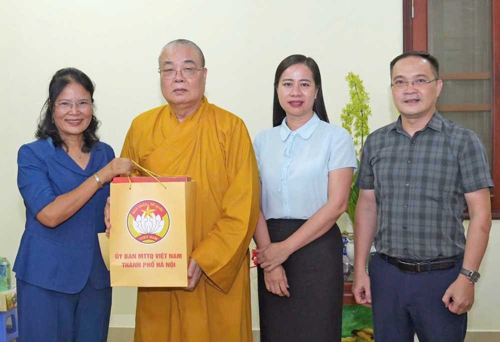 Hà Nội tổ chức nhiều hoạt động tri ân người có công - ảnh 1