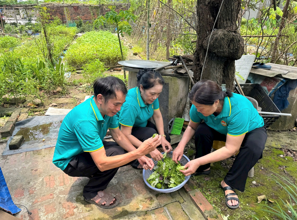 Ấm lòng những “Bữa cơm đền ơn đáp nghĩa” của nông dân Gia Lâm - ảnh 2
