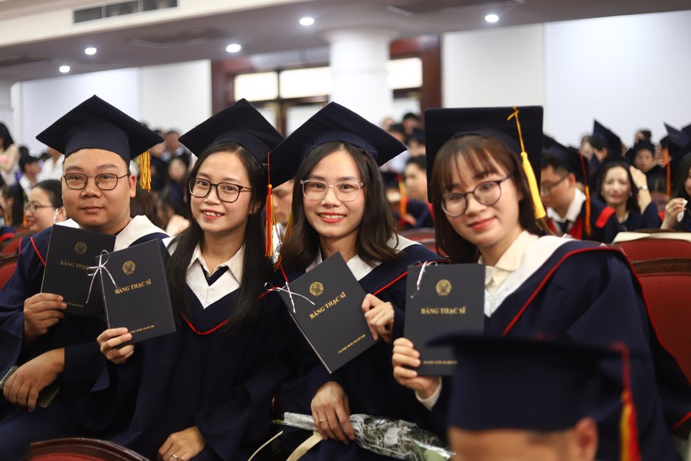 Trường ĐH Y Dược có bác sĩ Nội trú tốt nghiệp đầu tiên - ảnh 2