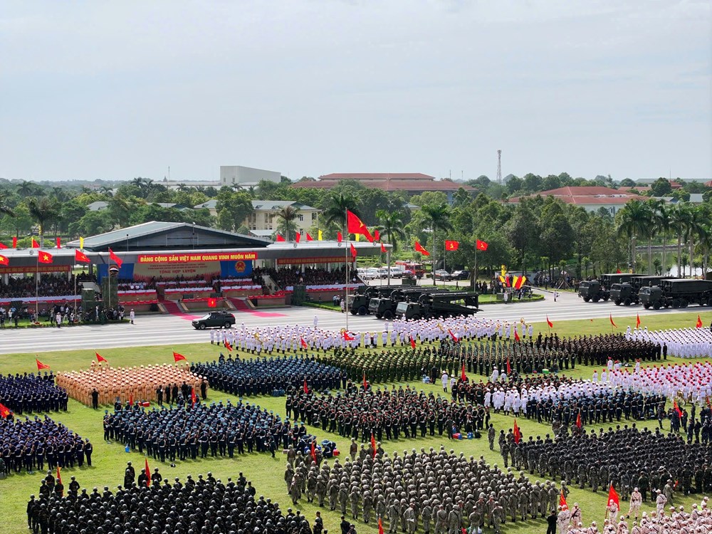 Hơn 16.000 cán bộ, chiến sĩ và nhiều vũ khí hiện đại tổng hợp luyện diễu binh, diễu hành lần thứ hai - ảnh 2