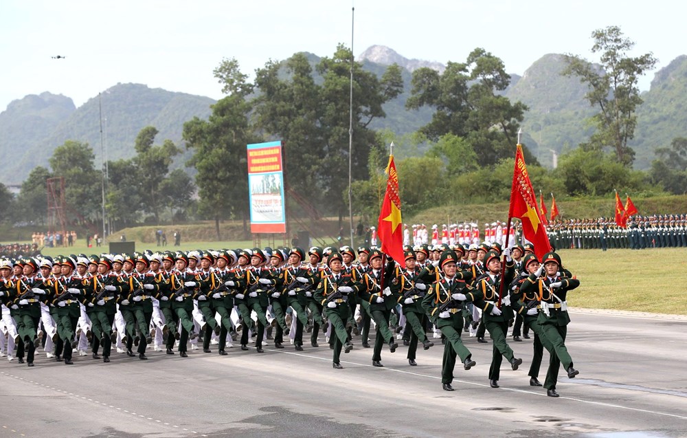 Hơn 16.000 cán bộ, chiến sĩ và nhiều vũ khí hiện đại tổng hợp luyện diễu binh, diễu hành lần thứ hai - ảnh 8