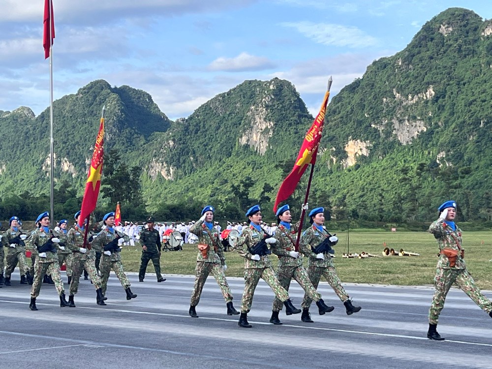 Trước giờ tổng hợp luyện lần 2 chuẩn bị cho Lễ diễu binh, diễu hành Kỷ niệm 80 năm Quốc khánh 2.9 - ảnh 4