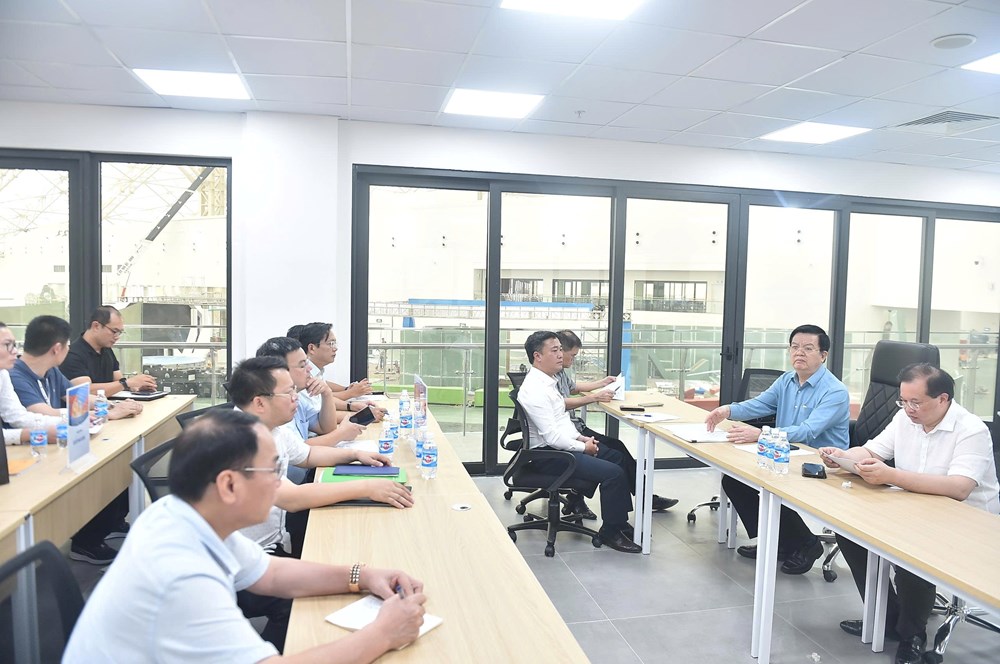 Sẽ thành lập Ban kiểm tra tiến độ thi công các gian hàng tại Triển lãm “Thành tựu đất nước“ - ảnh 1