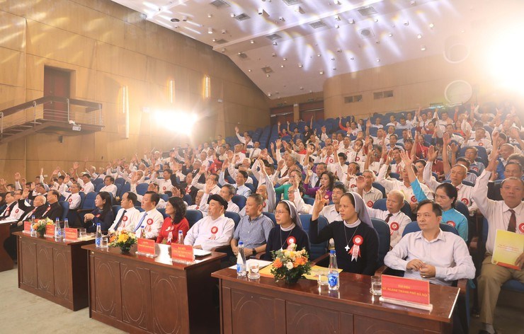Phát động phong trào thi đua yêu nước trong đồng bào công giáo Thủ đô lần thứ VII - ảnh 3