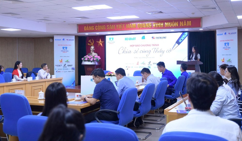 Chương trình “Chia sẻ cùng thầy cô” 2025 sẽ có quy mô lớn nhất từ trước đến nay - ảnh 1