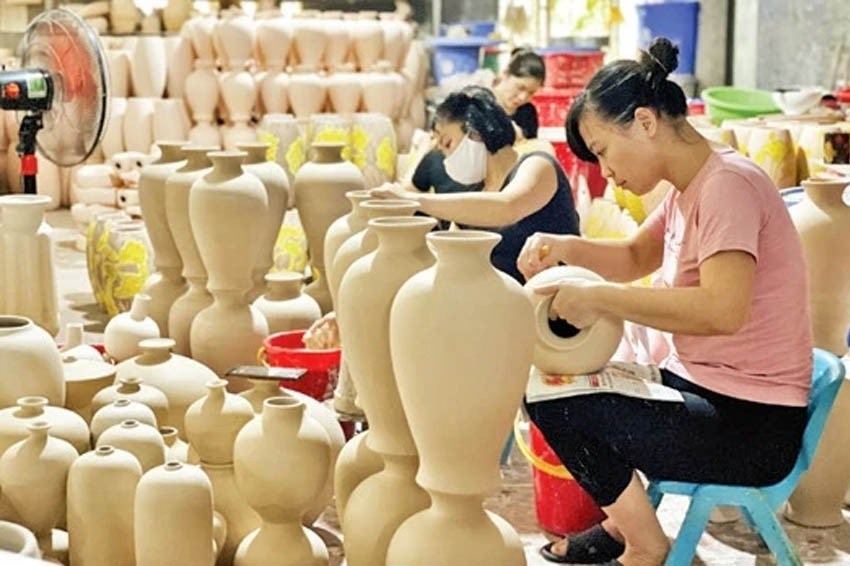 Dự kiến nghệ nhân 30 quốc gia, vùng lãnh thổ sẽ tham dự Festival “Bảo tồn và phát triển làng nghề quốc tế” năm 2025 - ảnh 1