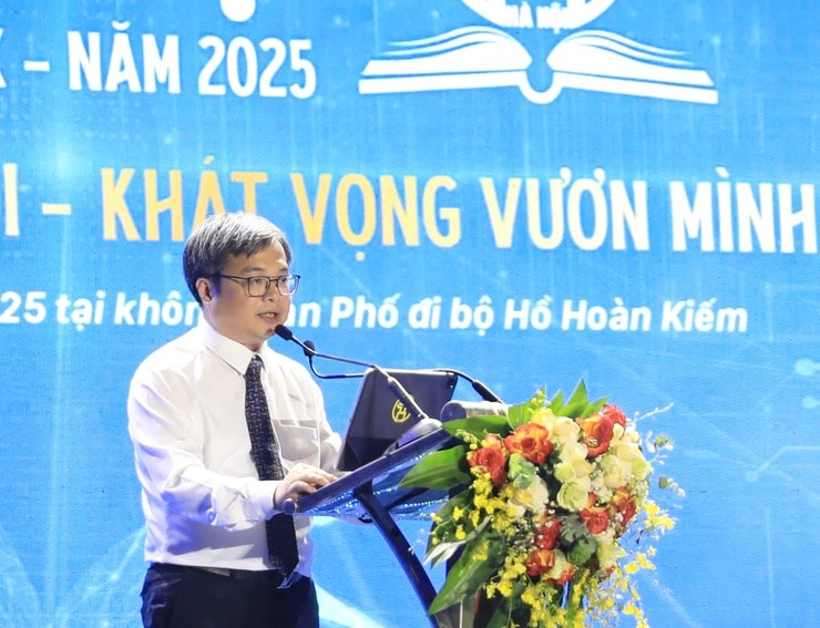 Hội Sách Hà Nội năm 2025: Văn hóa đọc đồng hành cùng đổi mới sáng tạo - ảnh 2
