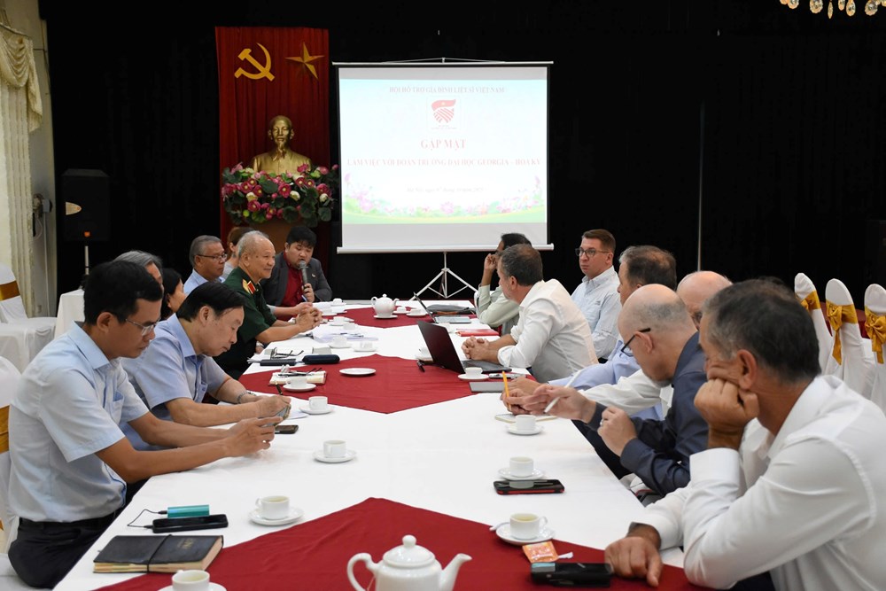 Hội Hỗ trợ gia đình liệt sĩ Việt Nam tăng cường hoạt động, tiến tới Đại hội đại biểu lần thứ IV - ảnh 2