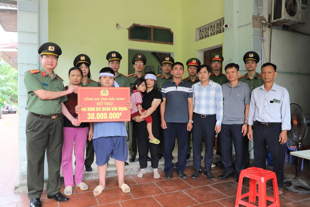 Nhiều tấm lòng tri ân sự hy sinh của đồng chí Đoàn Văn Mạnh - ảnh 1