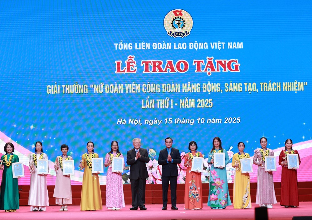 Lần đầu tiên trao Giải thưởng “Nữ đoàn viên Công đoàn Năng động, Sáng tạo, Trách nhiệm” - ảnh 4
