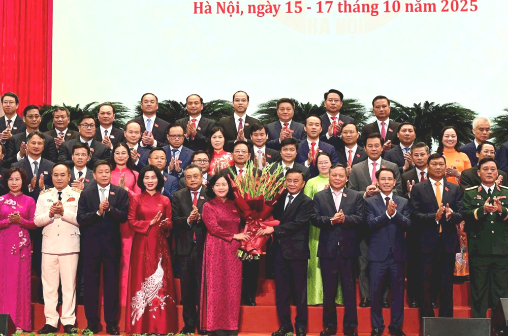 Bế mạc Đại hội đại biểu Đảng bộ Thành phố Hà Nội lần thứ XVIII - ảnh 1