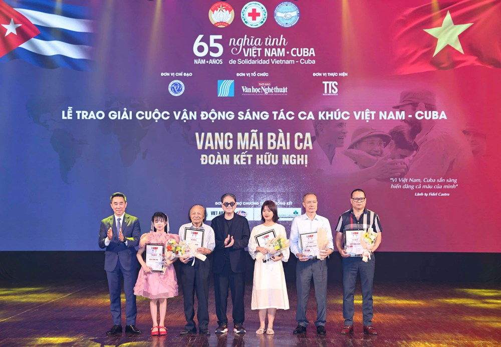 Lan toả nghĩa tình Việt Nam - Cuba tại lễ tổng kết chương trình ủng hộ nhân dân Cuba - ảnh 5