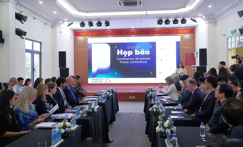 Khởi động chuỗi sự kiện nhiếp ảnh quốc tế “Photo Hanoi - Biennale” năm 2025 - ảnh 2