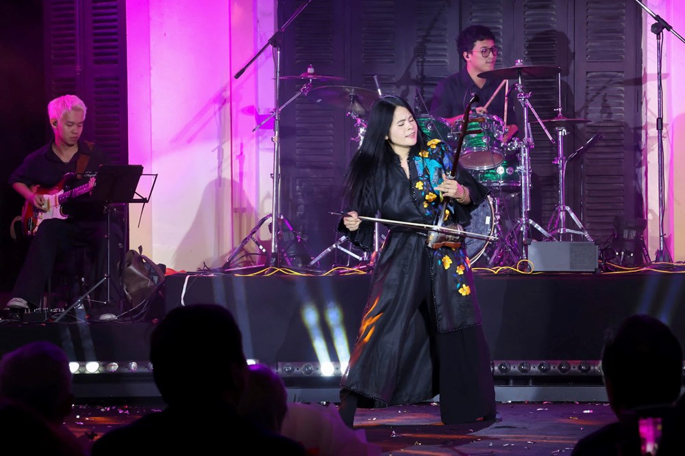 Trường CĐ Nghệ thuật Hà Nội kỷ niệm Ngày Nhà giáo Việt Nam - ảnh 4