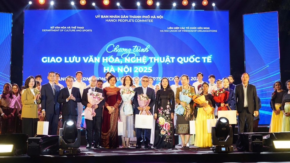 Hà Nội lan tỏa thông điệp hòa bình qua giao lưu văn hóa nghệ thuật quốc tế 2025 - ảnh 4