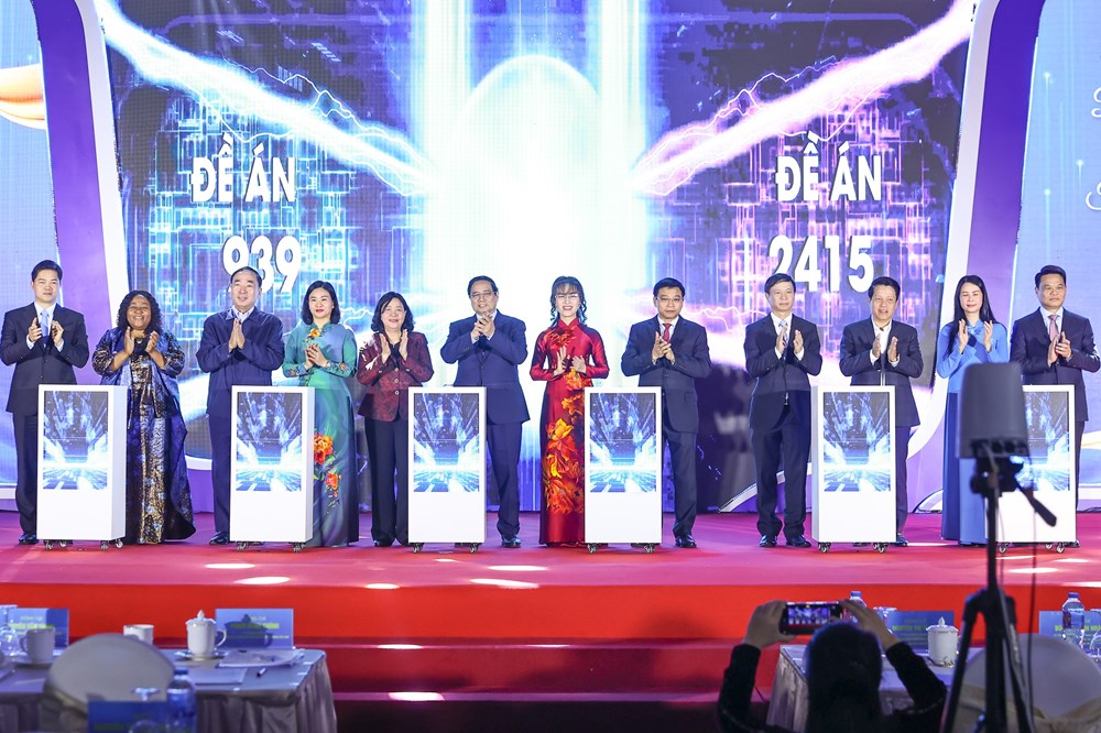 Thủ tướng Chính phủ Phạm Minh Chính dự Hội nghị Hỗ trợ phụ nữ khởi nghiệp - ảnh 3