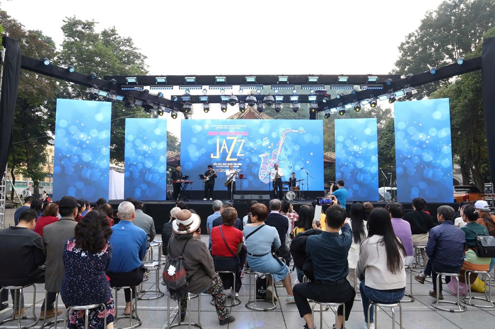Hà Nội tiếp tục Dự án “Âm nhạc cuối tuần” phục vụ cộng đồng - ảnh 2