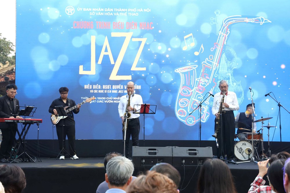 Hà Nội tiếp tục Dự án “Âm nhạc cuối tuần” phục vụ cộng đồng - ảnh 3