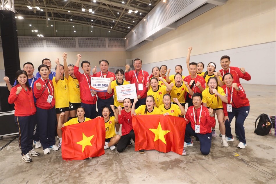 Gặp mặt, biểu dương vận động viên đoạt Huy chương Vàng tại SEA Games 33 - ảnh 2