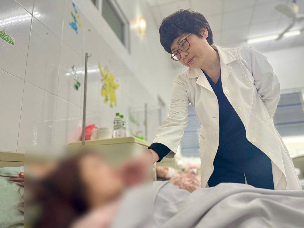 Bệnh nhi 15 tuổi và phụ nữ 36 tuổi vượt “cửa tử” một cách ngoạn mục - ảnh 2