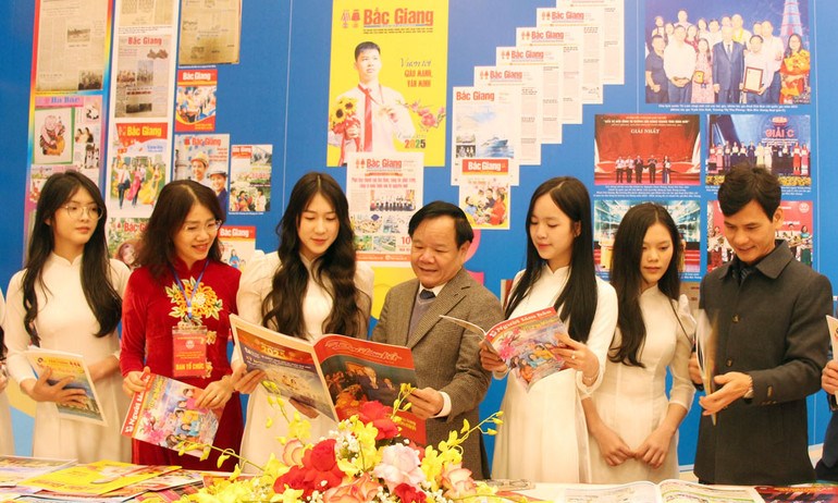 “Phần thưởng lớn nhất là lan tỏa văn hóa đọc trong cộng đồng” - ảnh 2