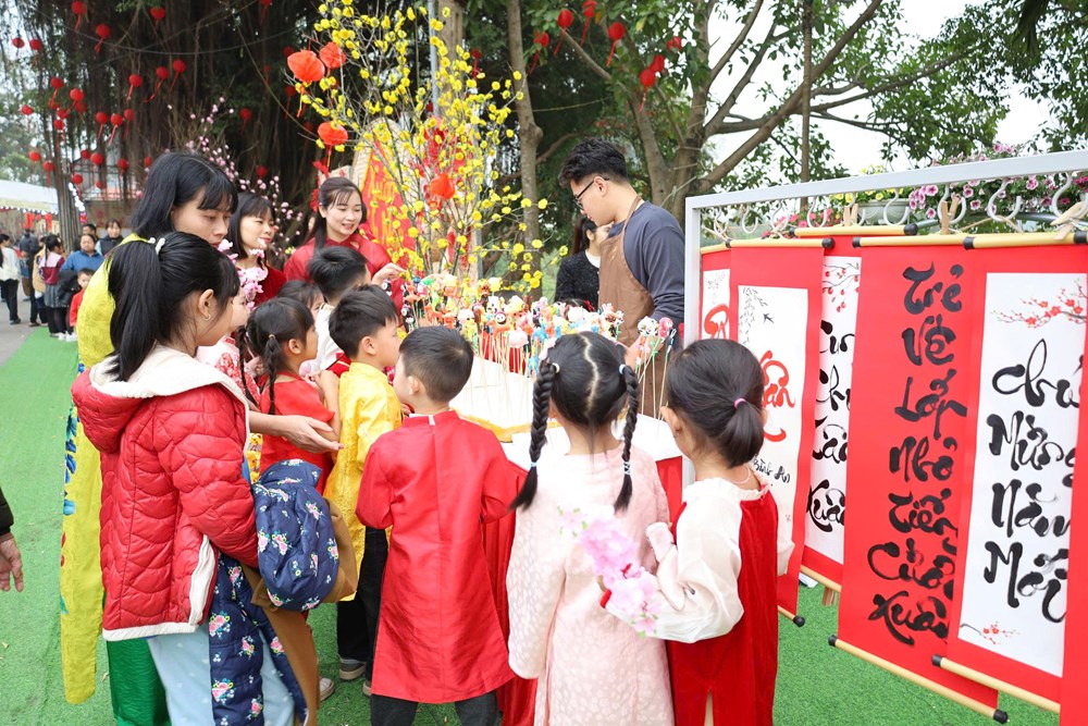 Rộn ràng các chương trình “Tết Việt” chào Xuân - ảnh 3