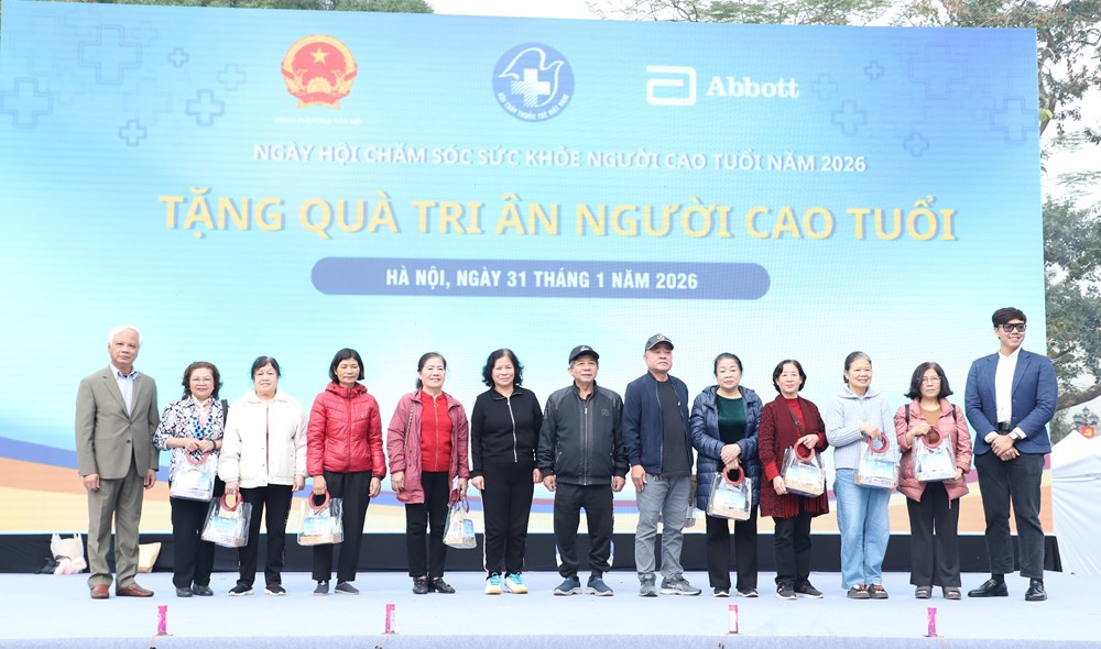 Tư vấn, chăm sóc sức khoẻ miễn phí cho người cao tuổi Thủ đô - ảnh 3