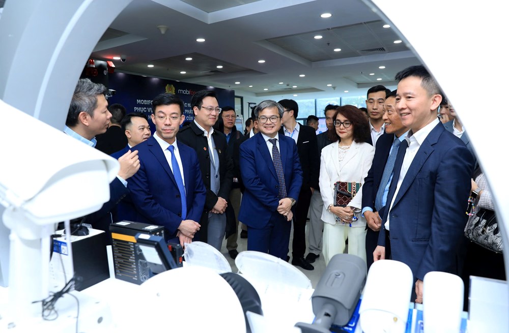 Hà Nội ra mắt sàn Giao dịch công nghệ và chợ Chuyển đổi số - ảnh 4