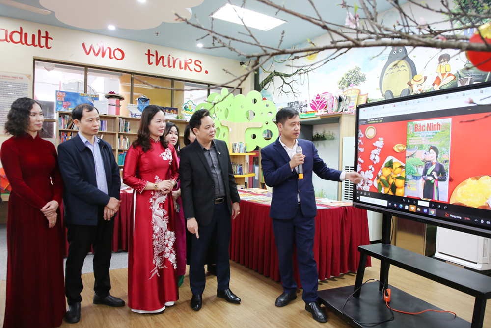 Thư viện Bắc Ninh số 2 khai mạc Phòng trưng bày sách, báo Xuân Bính Ngọ - 2026 - ảnh 3