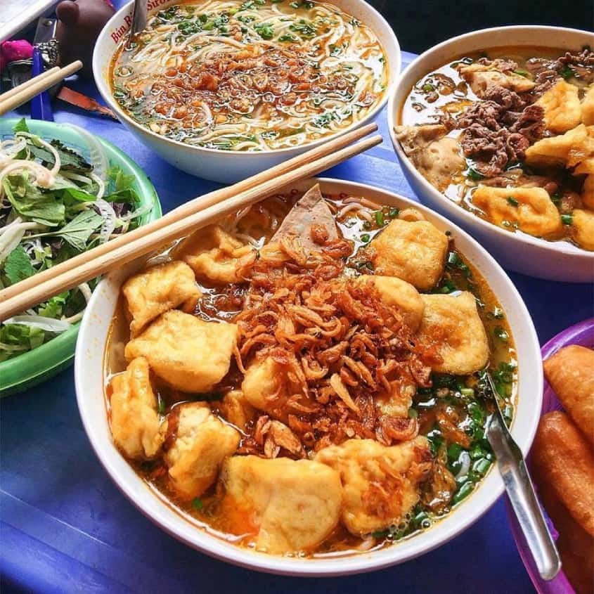 Bảo đảm an toàn thực phẩm trong kinh doanh thức ăn đường phố mùa lễ hội - ảnh 1