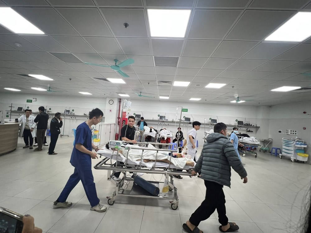 Hơn 1.000 ca cấp cứu tại Bệnh viện Việt Đức, một nửa do tai nạn giao thông - ảnh 4