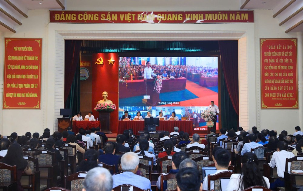 Chủ tịch UBND TP. Hà Nội tiếp xúc cử tri trước bầu cử - ảnh 5