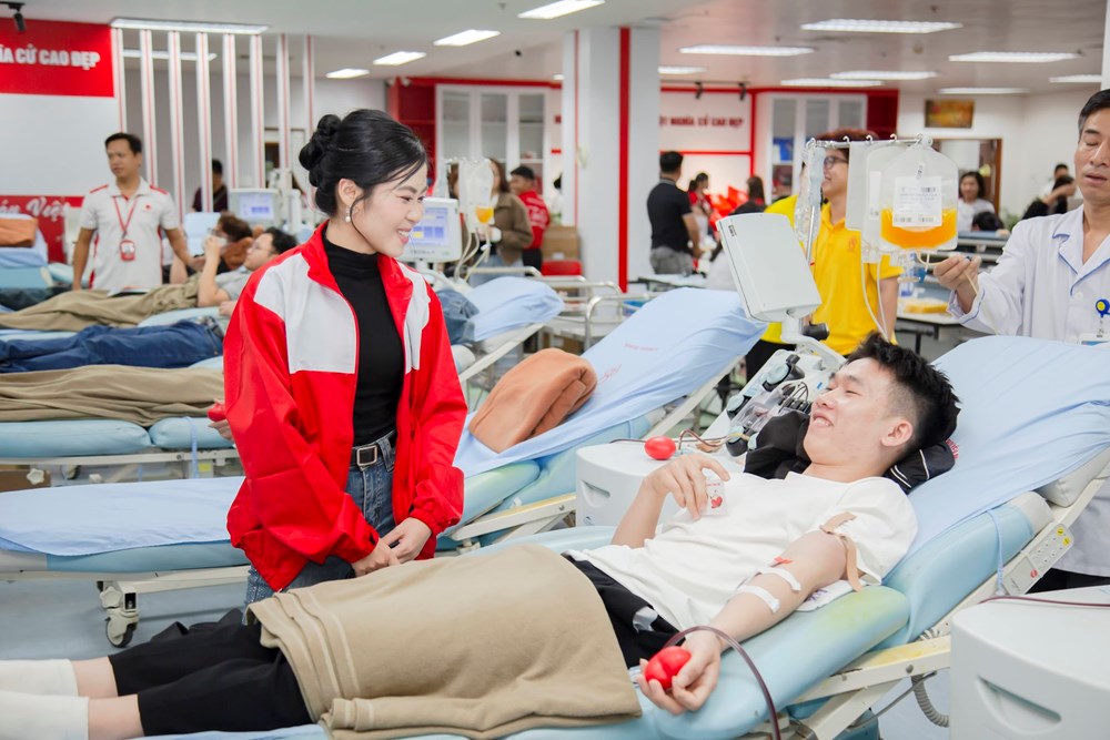 “Hiến máu không đau như mình nghĩ nhưng giảm đi nhiều nỗi đau của người khác“ - ảnh 4