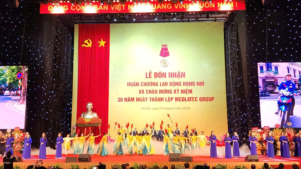 Hệ thống Y tế Medlatec đón nhận Huân chương Lao động hạng Nhì - ảnh 2