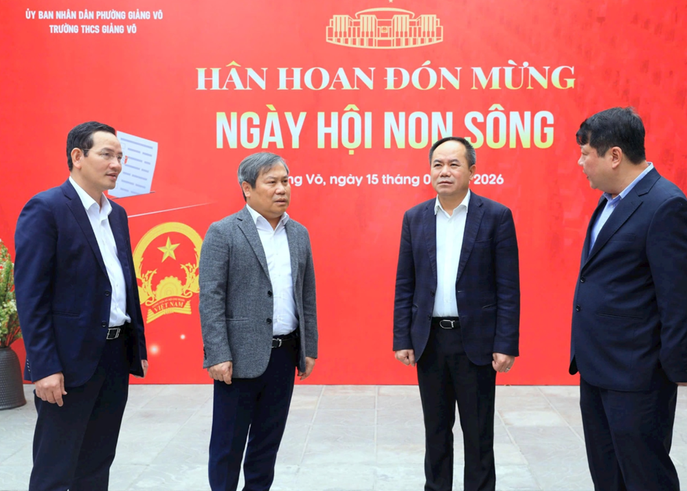 Chủ tịch UBND TP Hà Nội: Bảo đảm an ninh, an toàn tại các điểm bỏ phiếu và cử tri đi bầu cử - ảnh 3