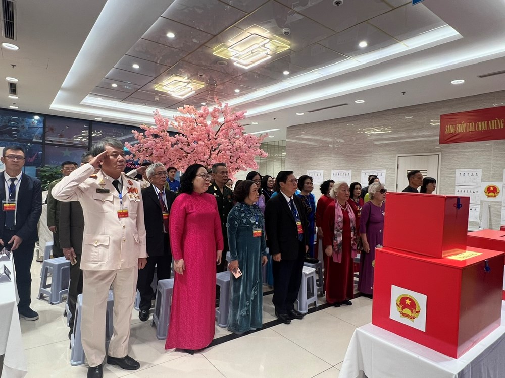 Cử tri phường Thanh Xuân phấn khởi tham gia bầu cử - ảnh 5